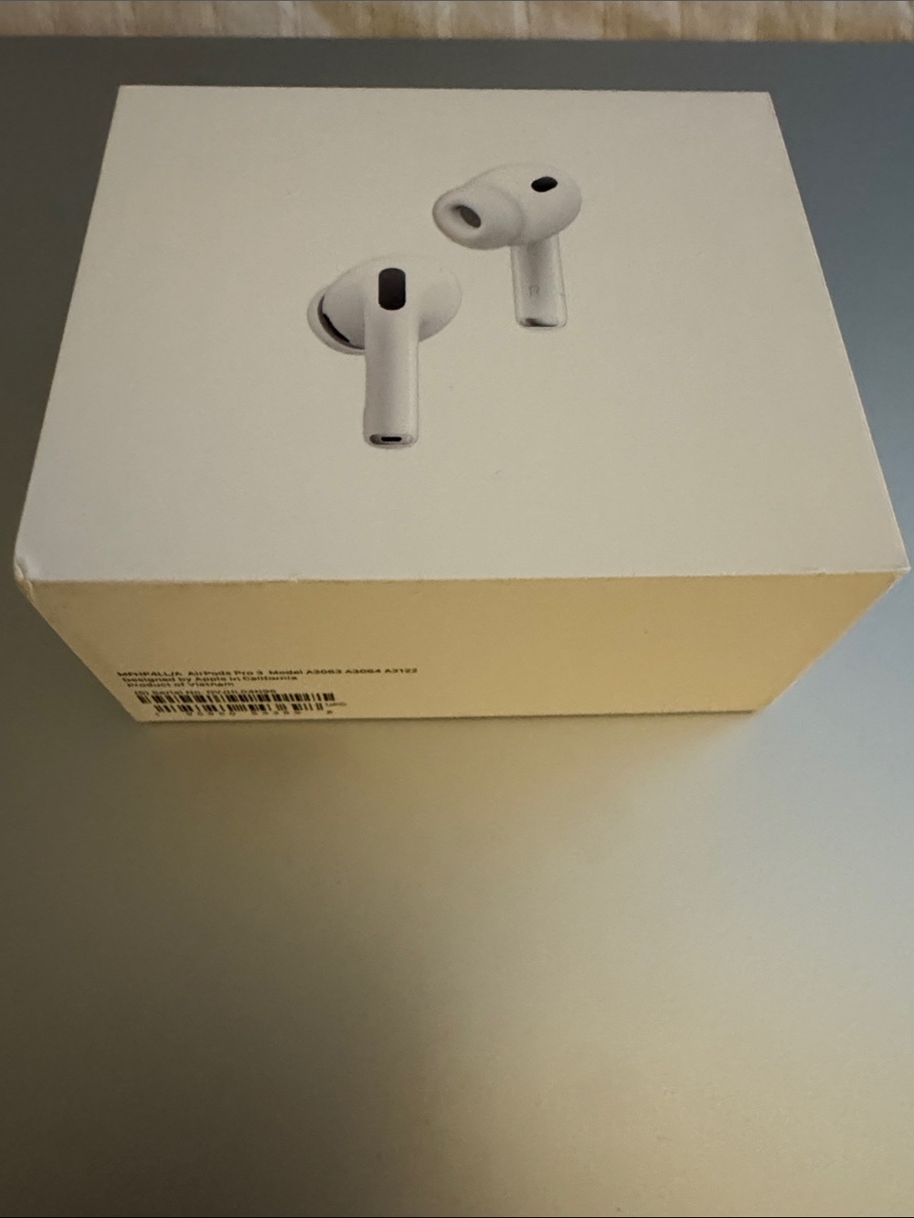 Brand New
Apple AirPods Pro (White) Wireless Earbuds with Charging Case